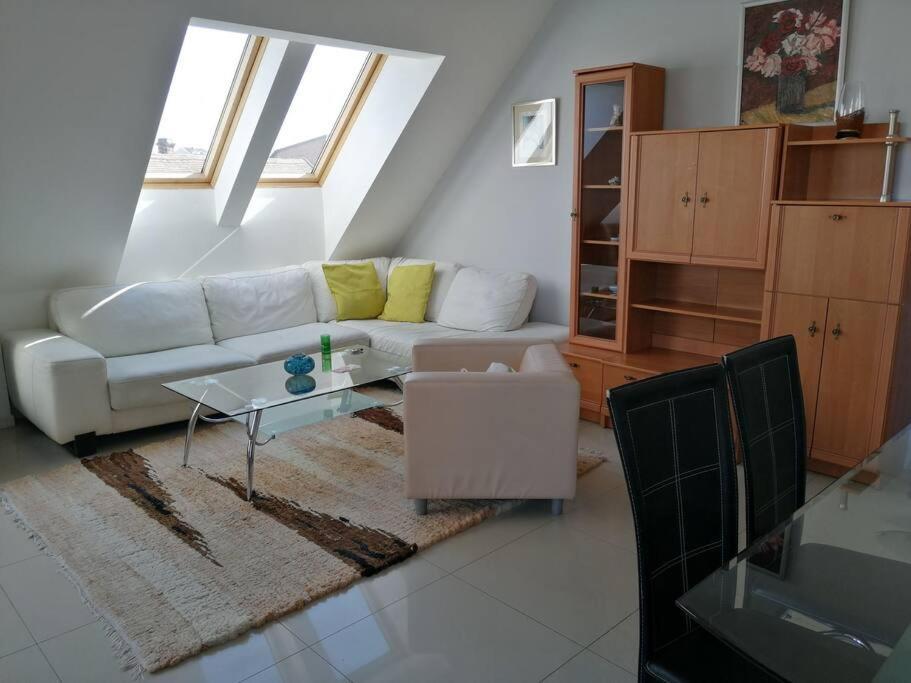 Apartman Natasa 3 Вршац Экстерьер фото