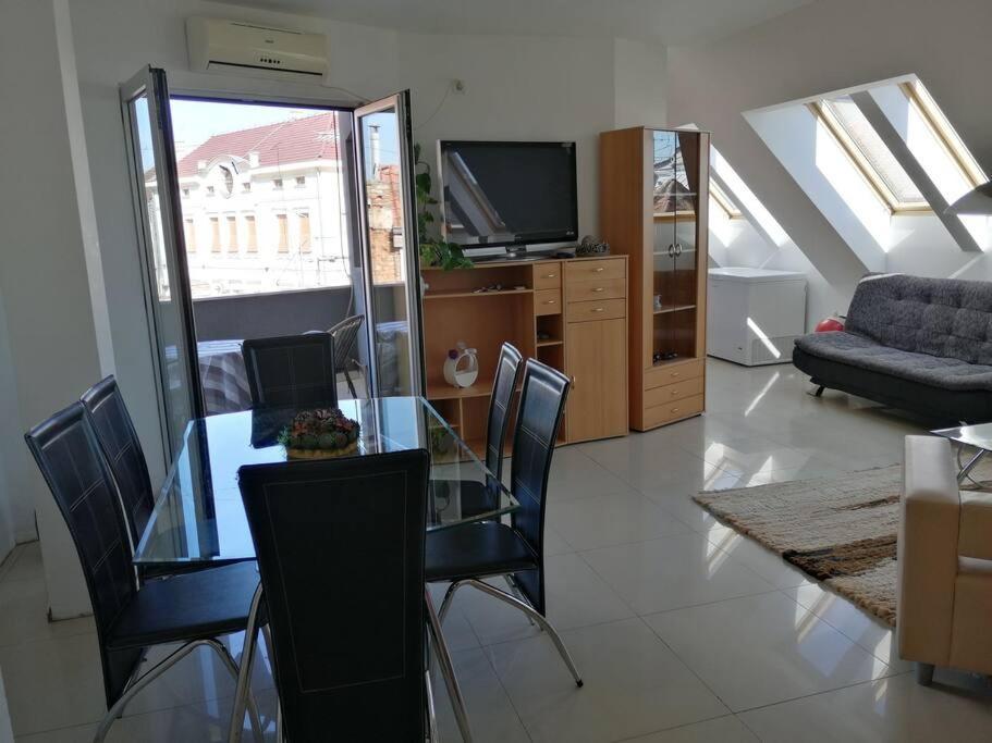 Apartman Natasa 3 Вршац Экстерьер фото